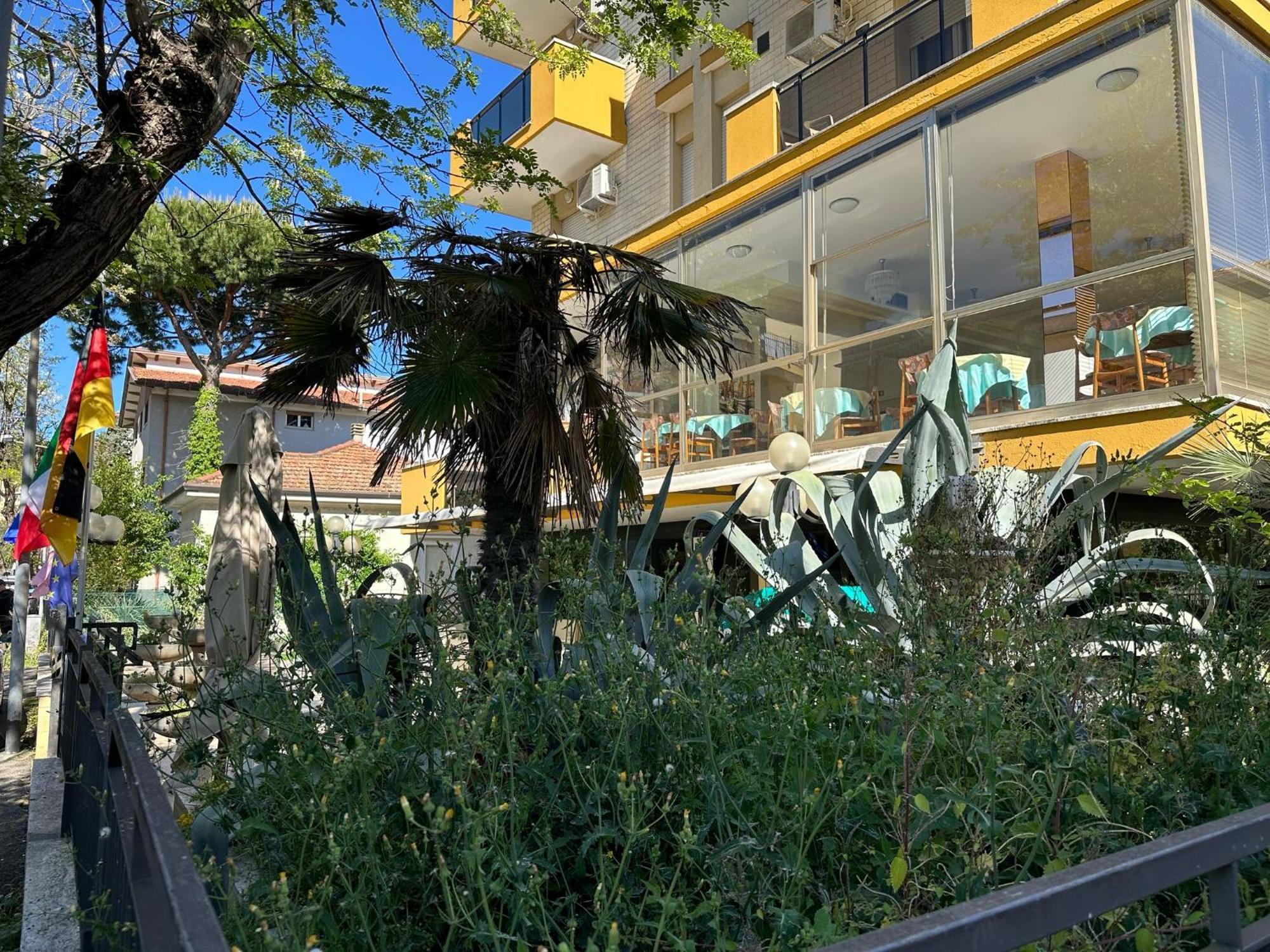 Hotel Anny Rimini Exterior foto