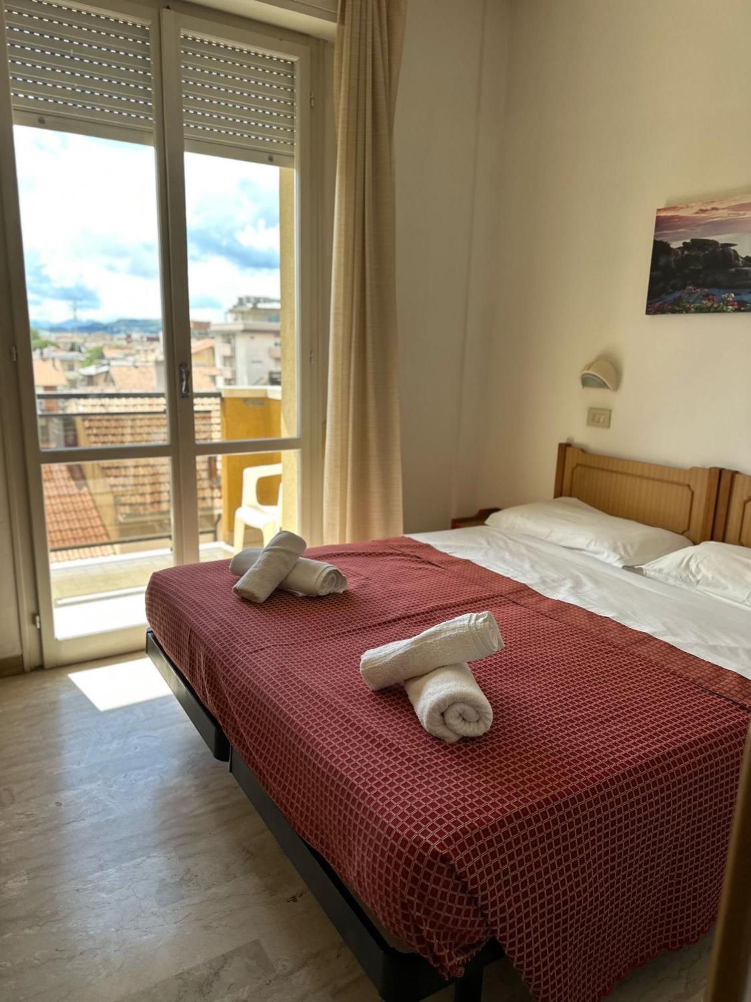 Hotel Anny Rimini Exterior foto